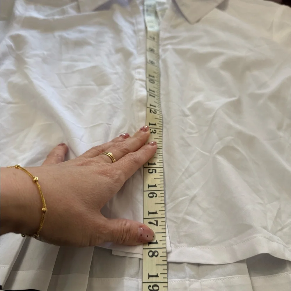 Alo Cropped White Button-Front Women’s Top Size XS